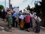 Marcha a las siegas, representacion en Mones